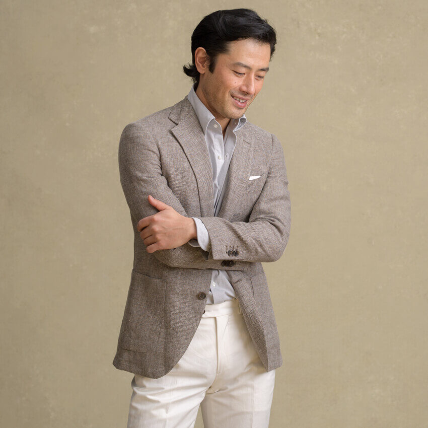 Look: Sustainable Chambray Zoomed