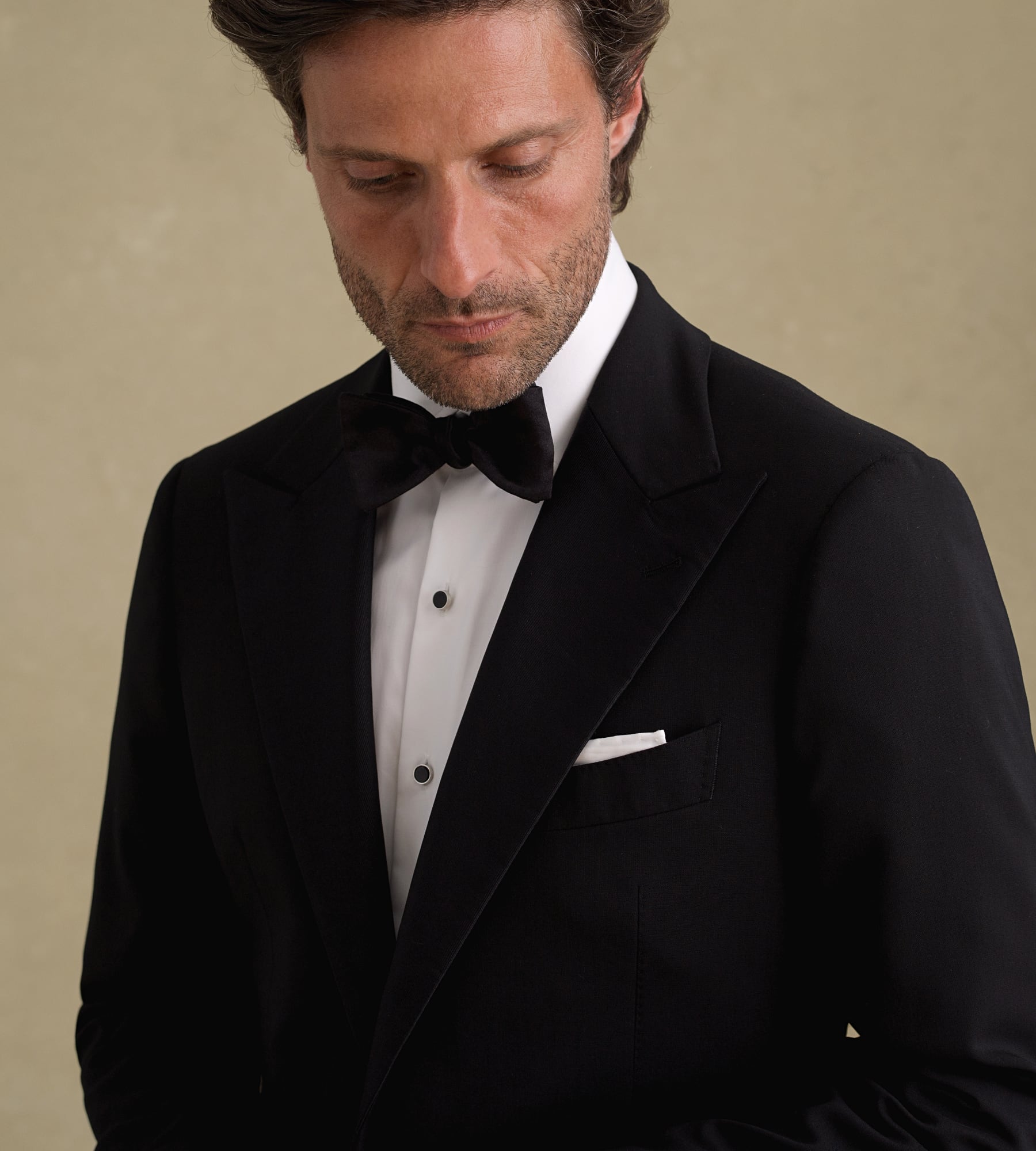 Black Tie Look Alt