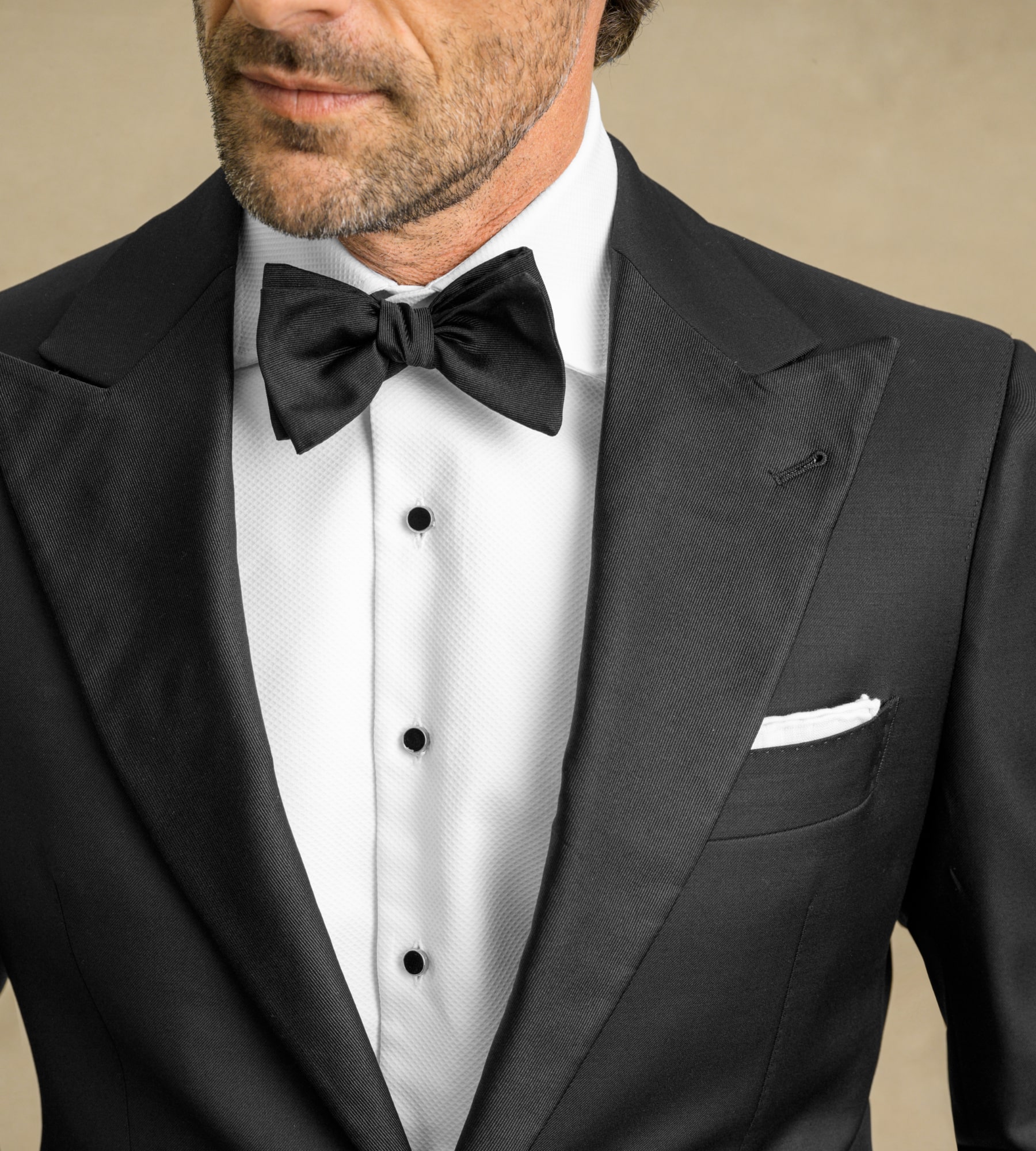 White Tie vs. Black Tie: Which Is More Formal?