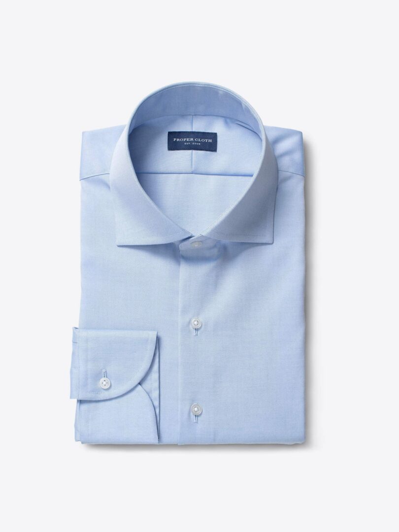 Mayfair Wrinkle-Resistant Light Blue Pinpoint Fitted Shirt 