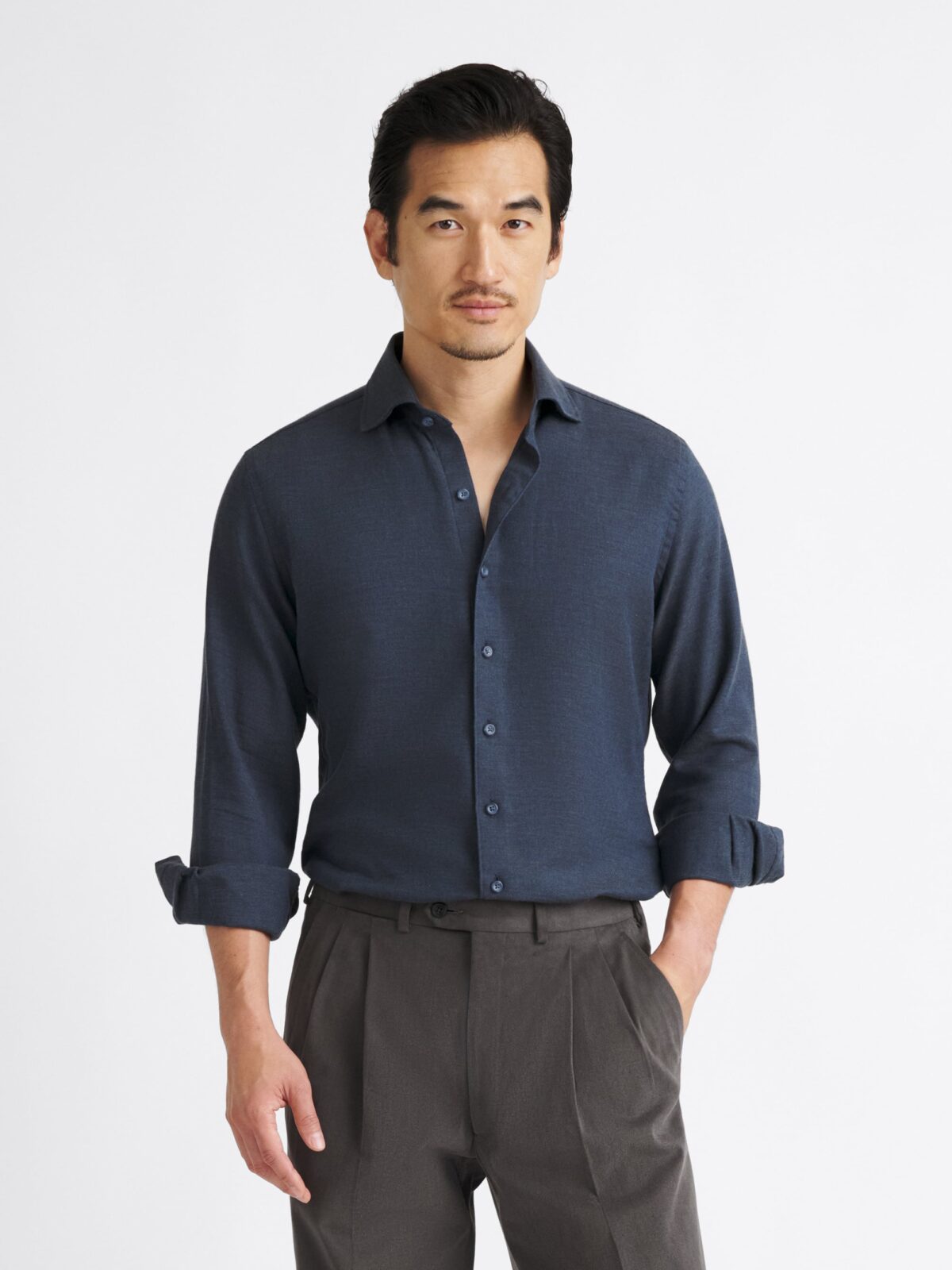 The Thomas Mason Cotton and Cashmere Dress Shirt in Navy