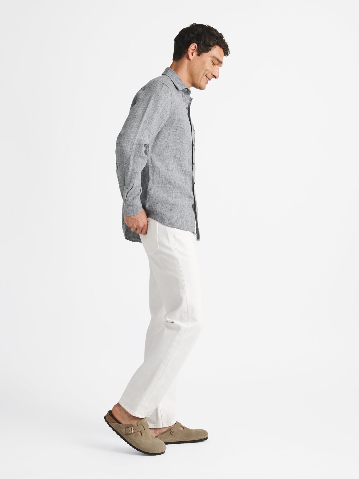The Italian Linen Melange Shirt in Charcoal