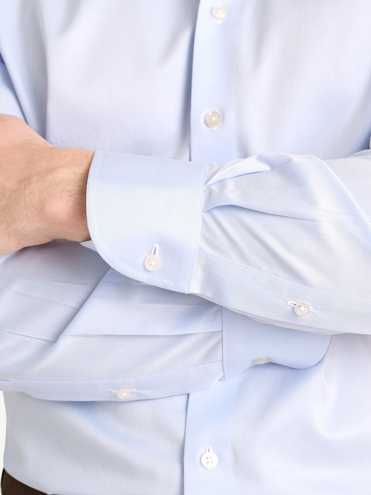 The Thomas Mason Wrinkle-Resistant Dress Shirt in Light Blue Twill
