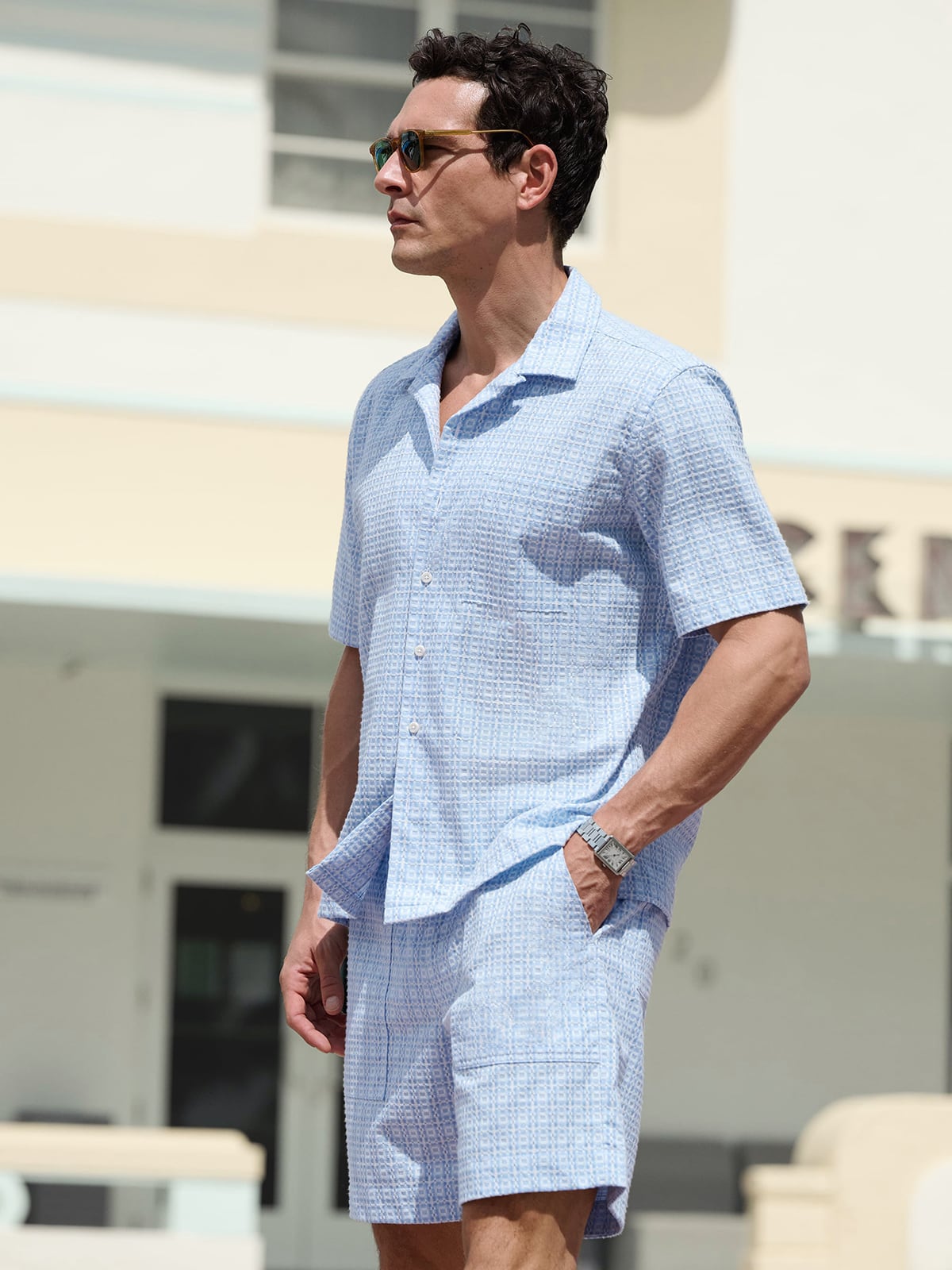 The Portuguese Tile Jacquard Shirt in Blue and White Tile