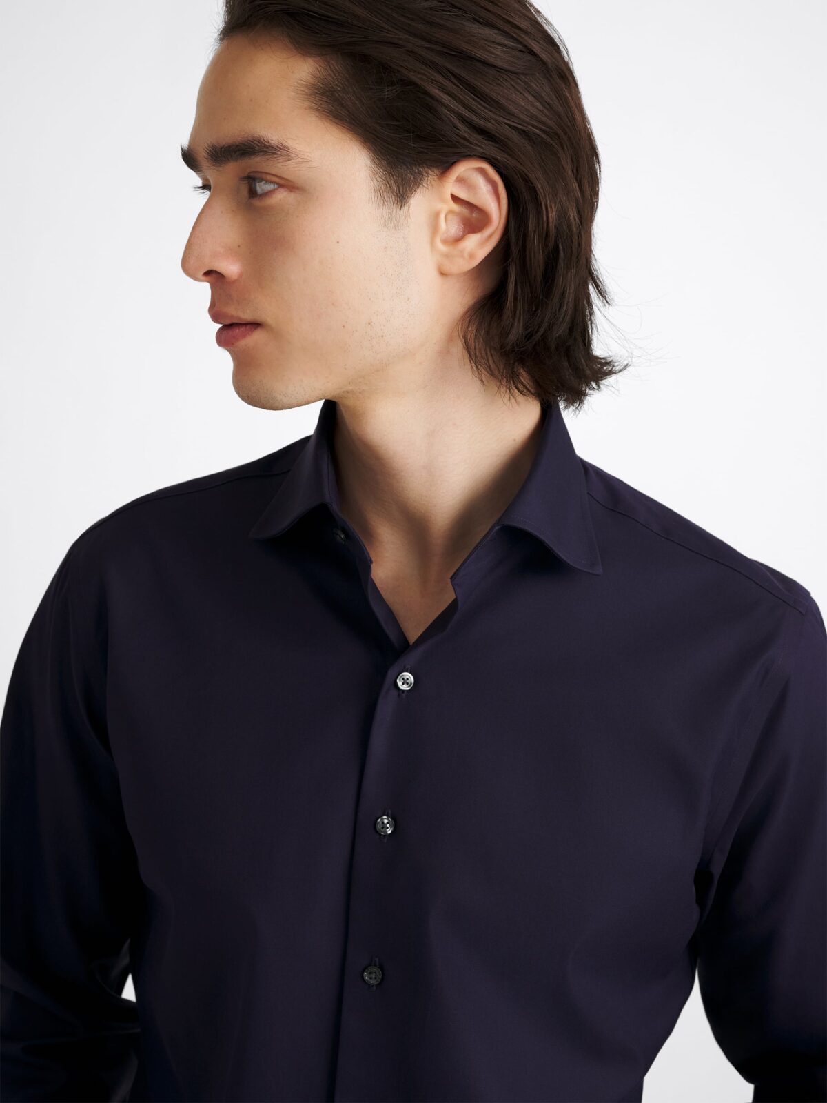 The Thomas Mason Wrinkle-Resistant Dress Shirt in Navy