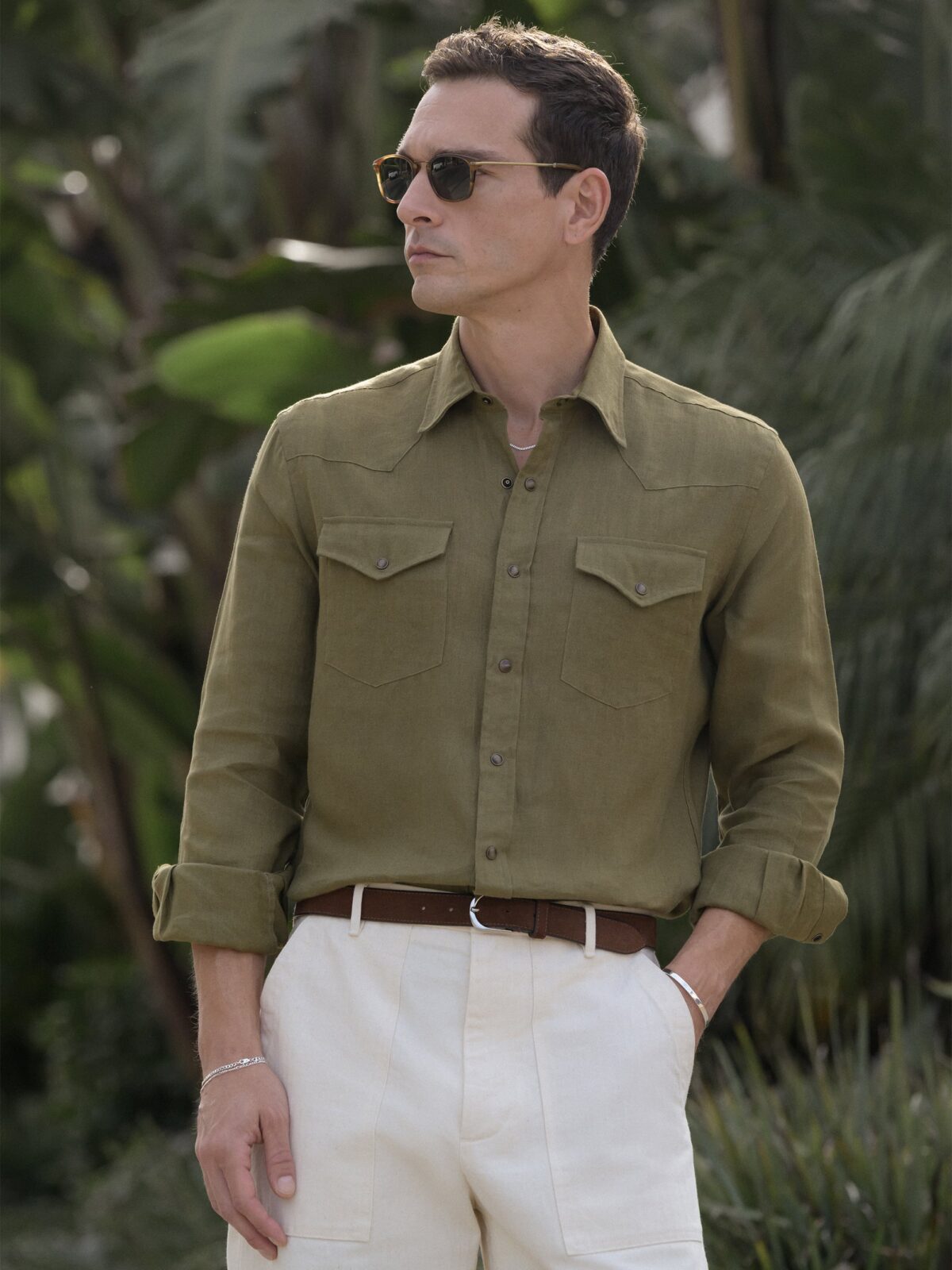 The Irish Linen Western Shirt in Olive