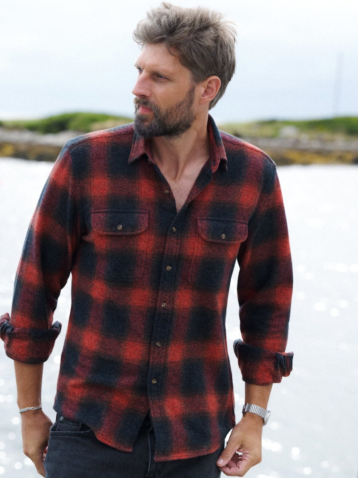 The Japanese Low Twist Shirt in Black and Red Ombre Plaid