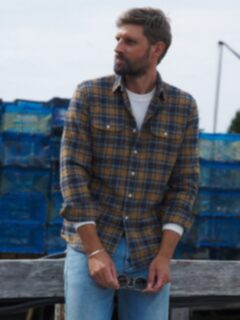 The Japanese Low Twist Shirt in Gold and Navy