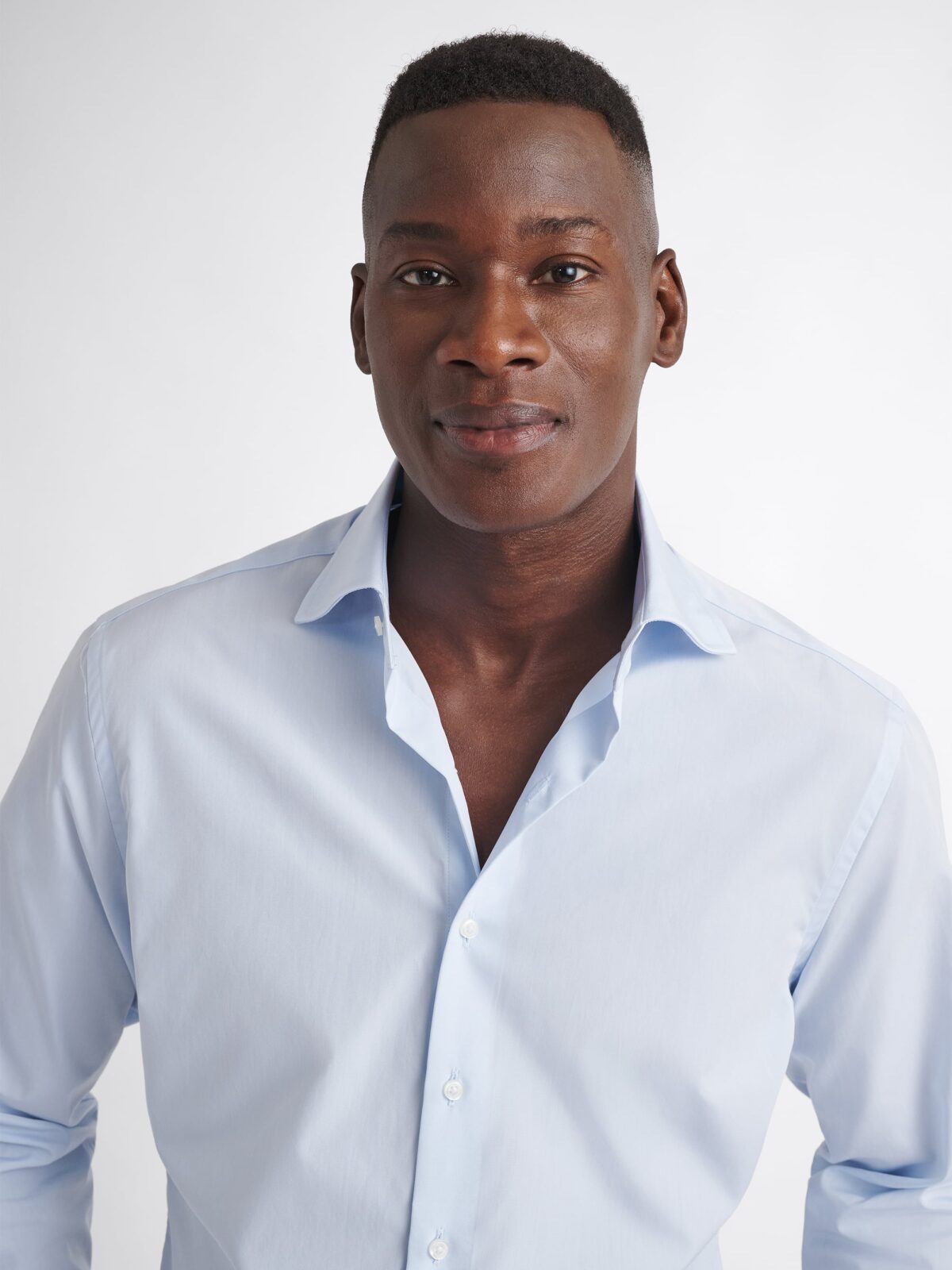 The Thomas Mason Luxury Broadcloth Shirt in Light Blue