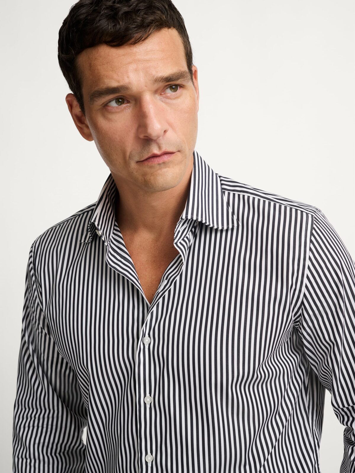 The Thomas Mason Luxury Broadcloth Shirt in Black and White Stripe