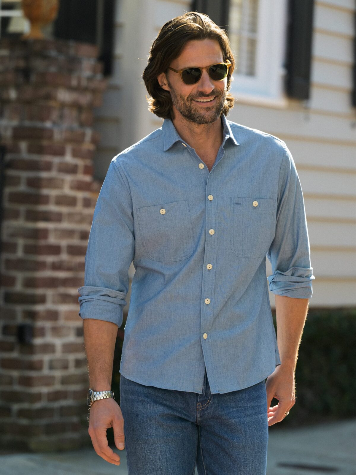 Everything You Need to Know About Denim (and Chambray) Shirts
