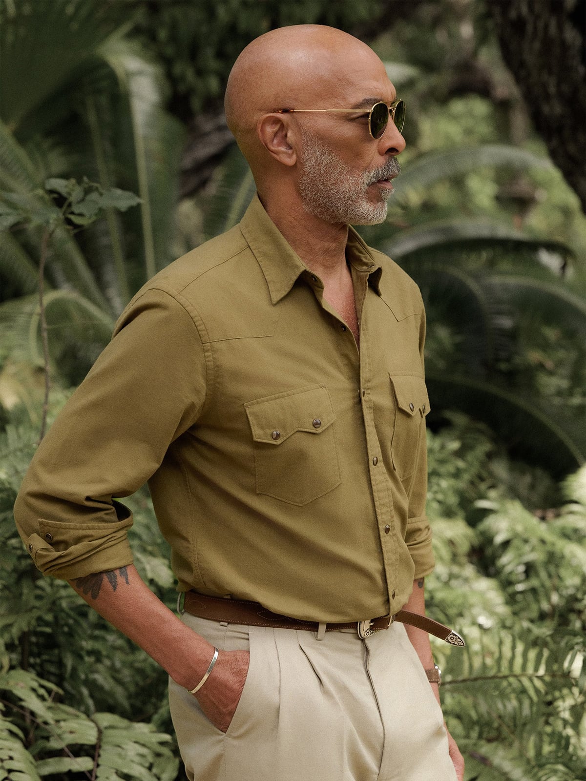 The Rustic Poplin Western Shirt in Olive