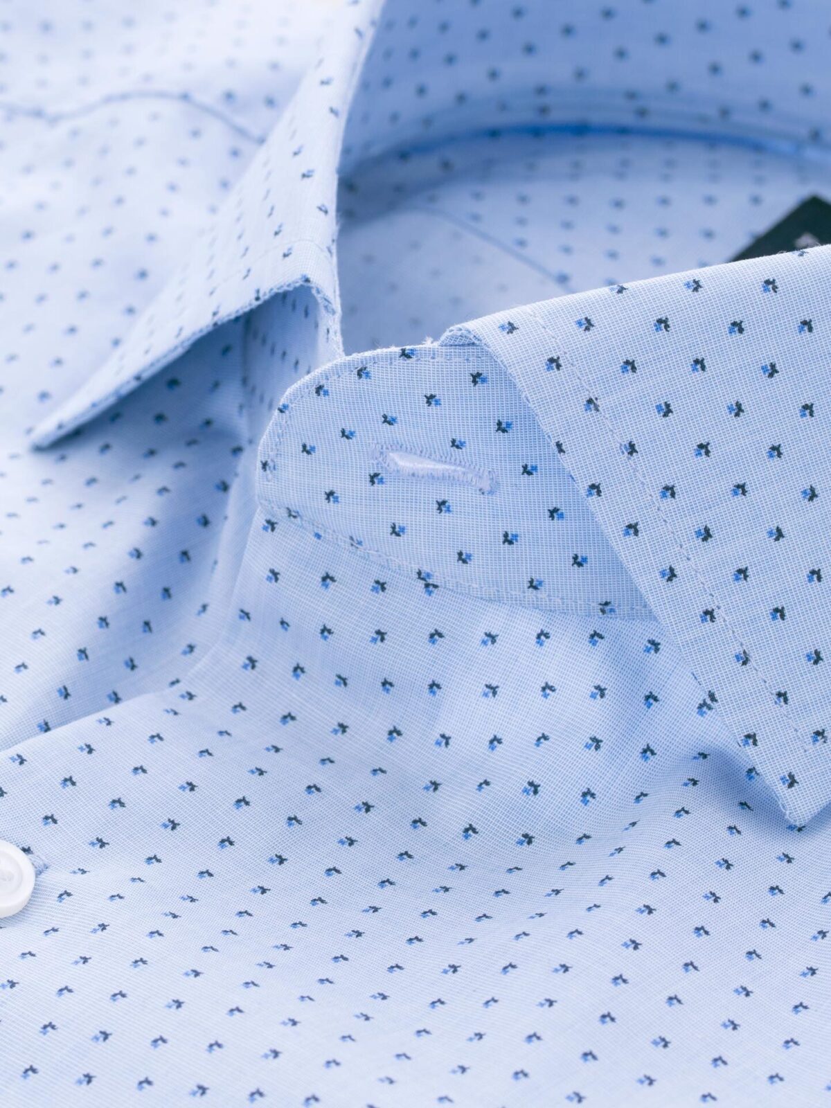ブランド一覧 | ワールド オンラインストア Light Blue End-on-End Micro Floral Print Custom Dress Shirt トップス