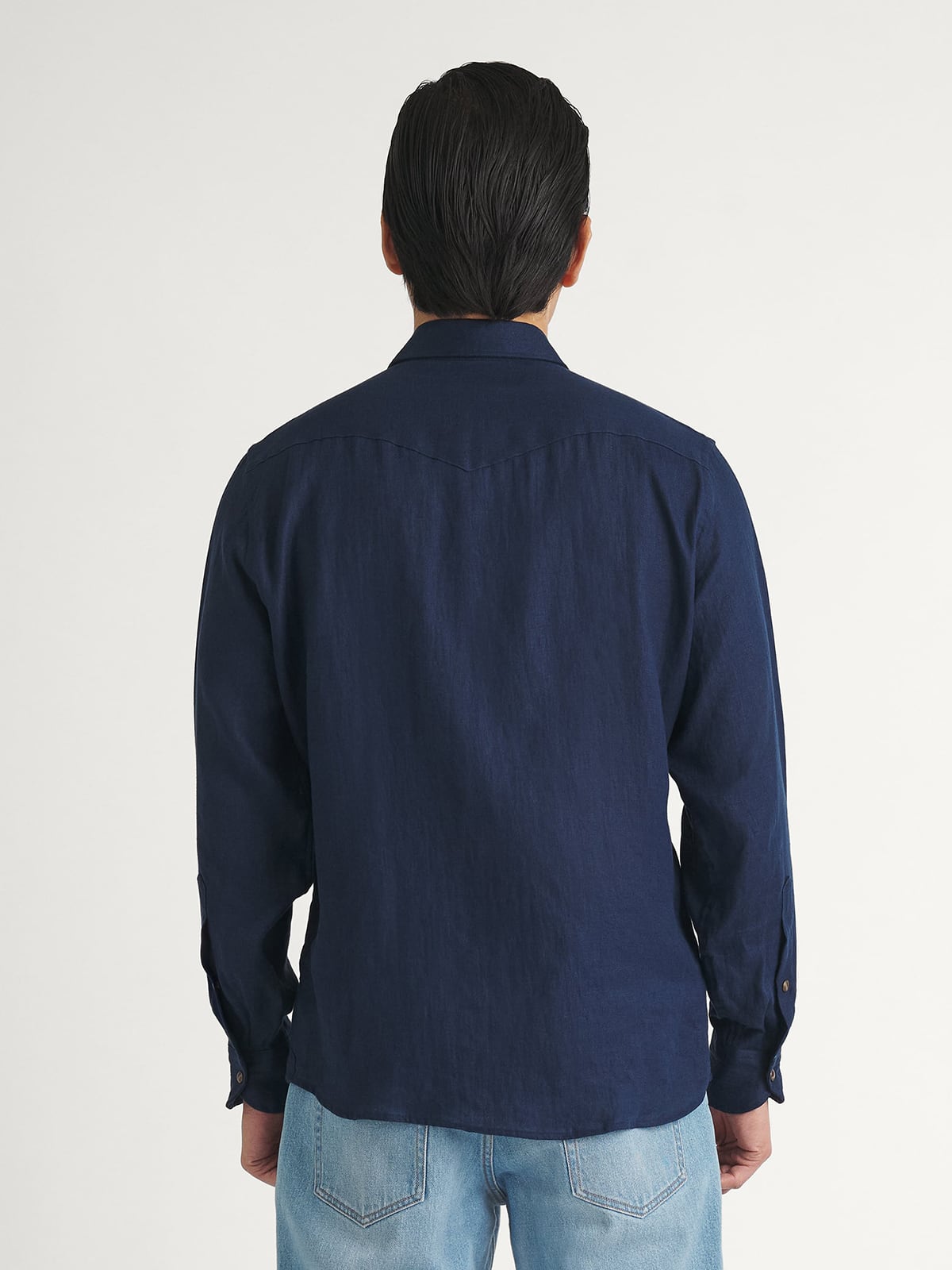The Irish Linen Western Shirt in Navy