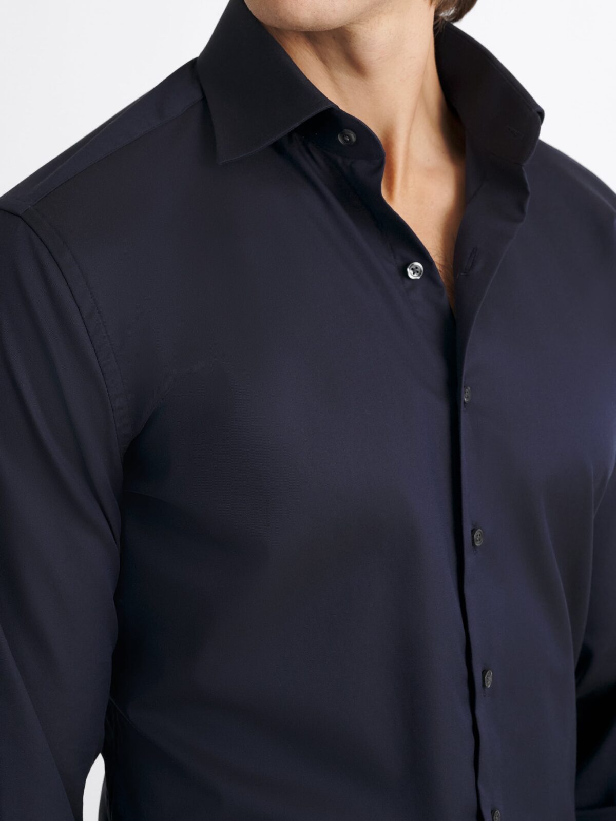 The Regent 120s Twill Dress Shirt in Midnight