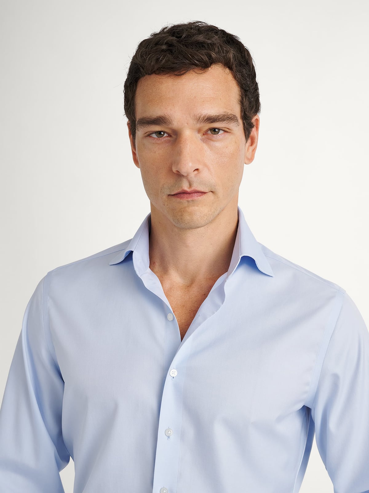 The Thomas Mason Non-Iron Shirt in Light Blue