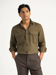 The Irish Linen Field Shirt in Olive