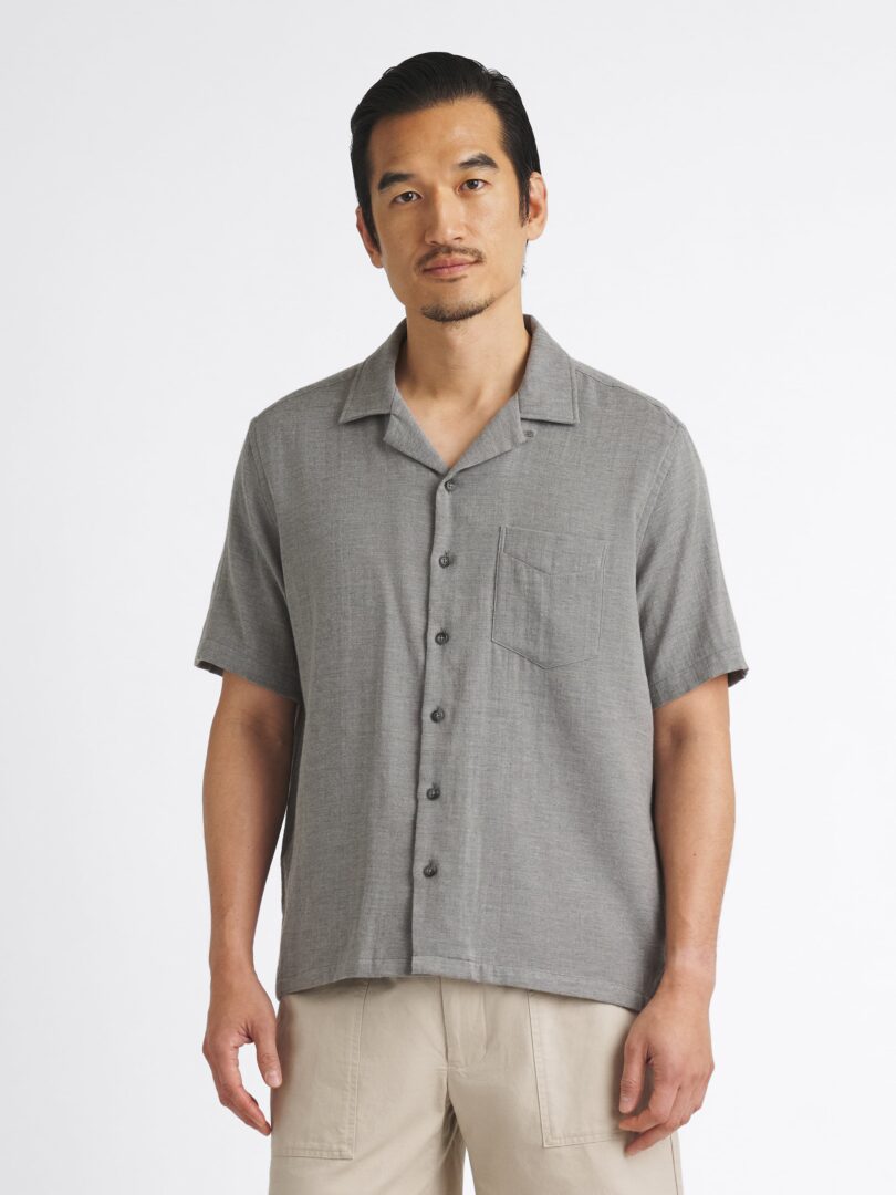 The Italian Melange Gauze Camp Shirt Detail