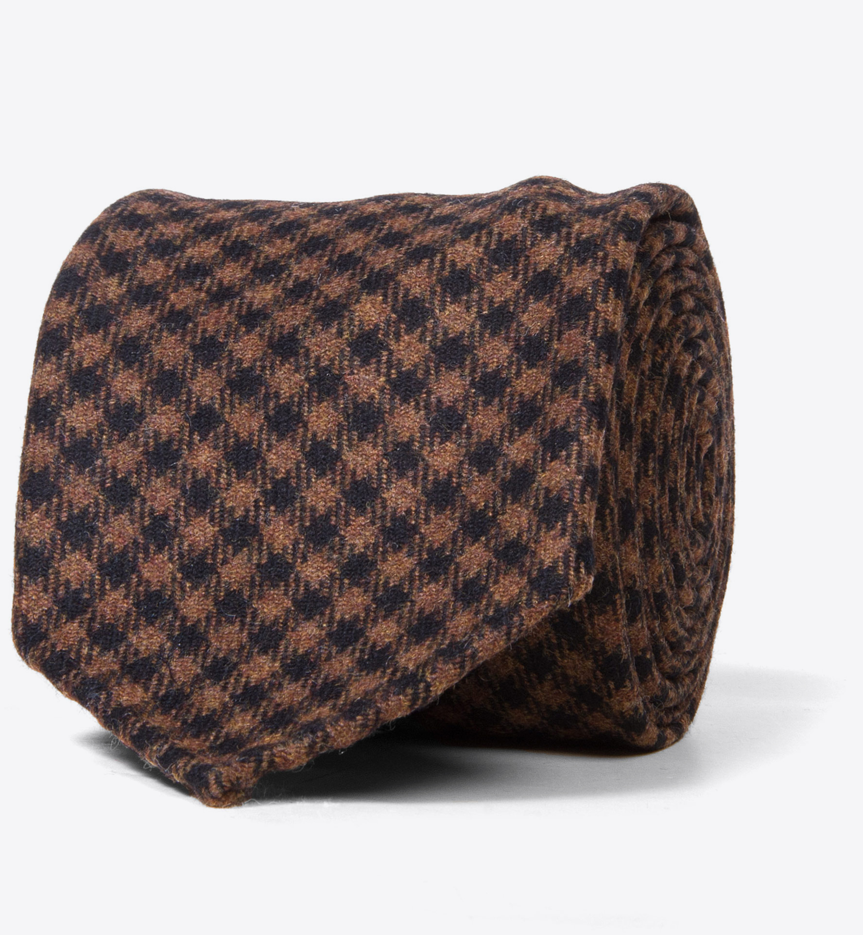 Tuxedo Shepherds Check Patterned main image 1