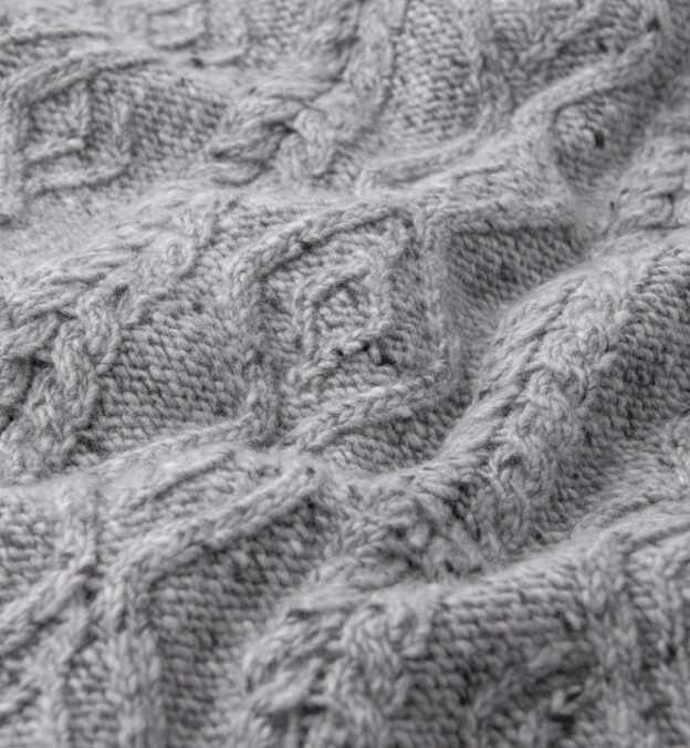 light grey aran wool