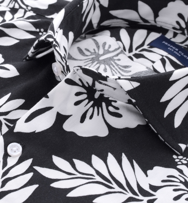 Japanese Black and White Aloha Floral