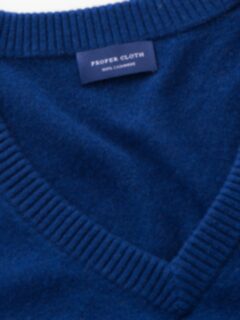 Royal Blue Cashmere V-Neck Sweater Product Thumbnail 2