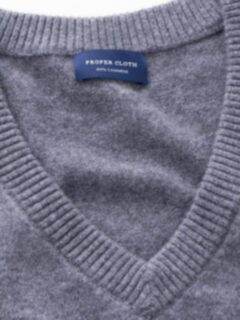 Grey Cashmere V-Neck Sweater Product Thumbnail 2