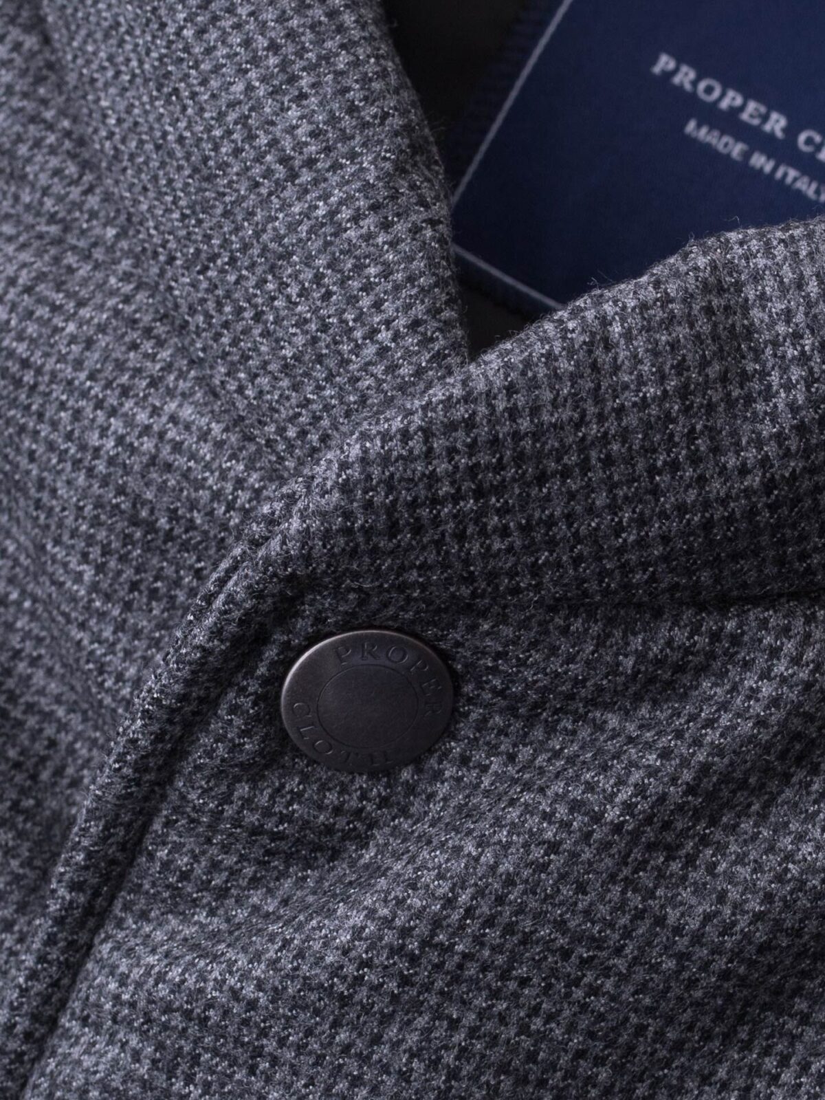 Cortina I Grey Houndstooth Flannel Snap Vest
