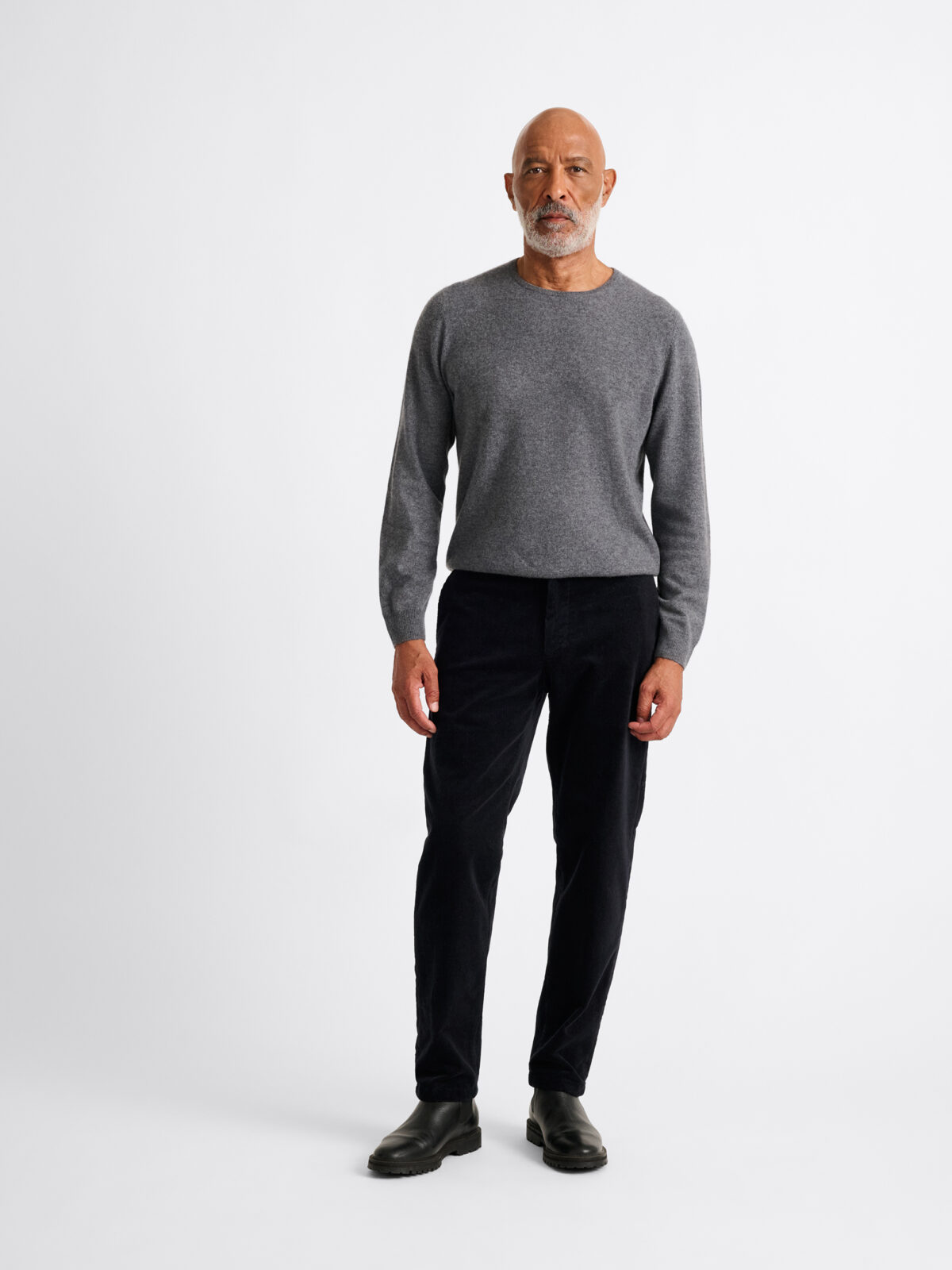 Grey Scottish Cashmere Crewneck Sweater - Proper Cloth