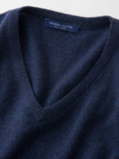Navy Melange Cashmere V-Neck Sweater Product Thumbnail 4