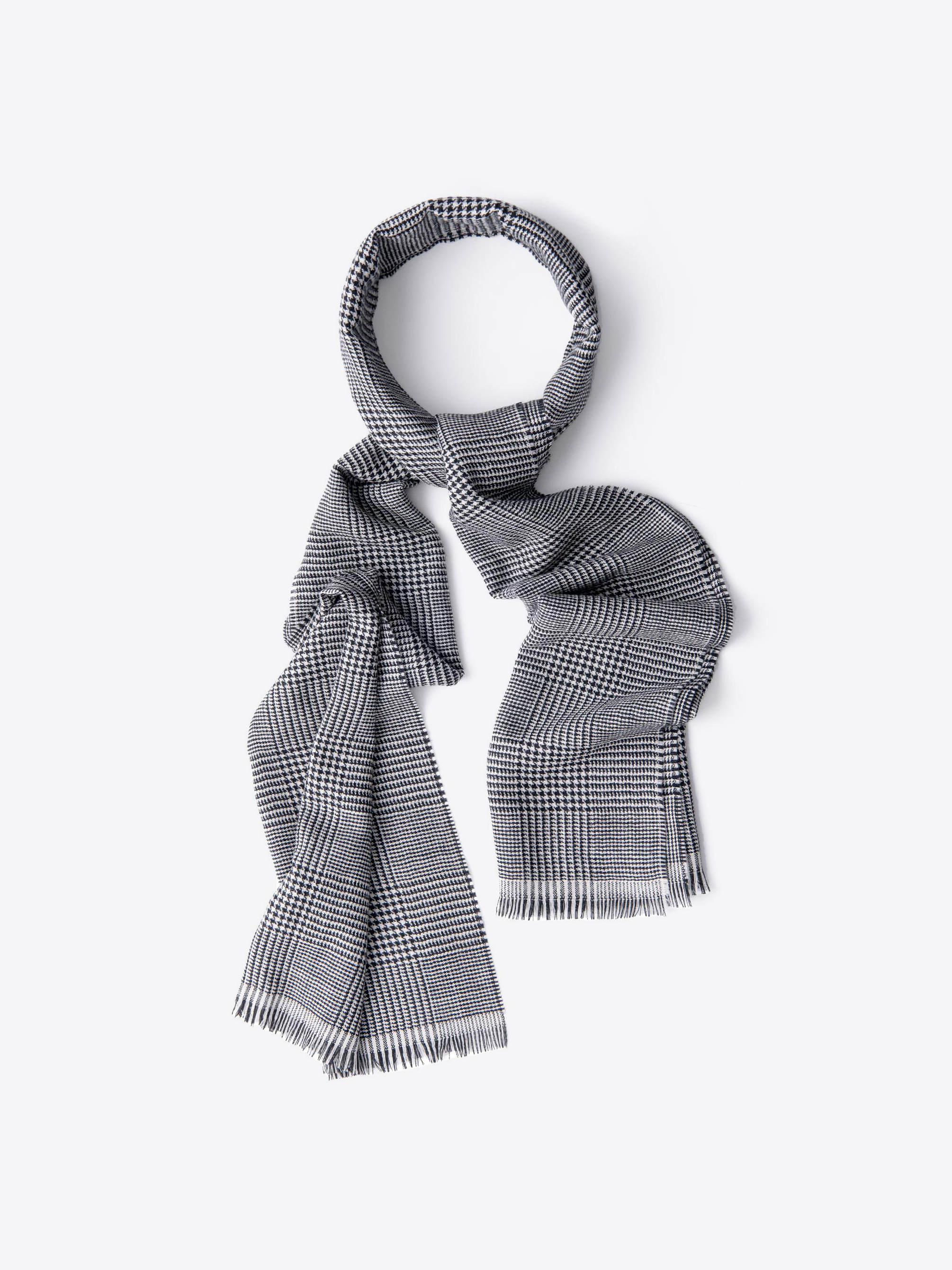 Zoom Image of Black and White Glen Plaid Wool Scarf