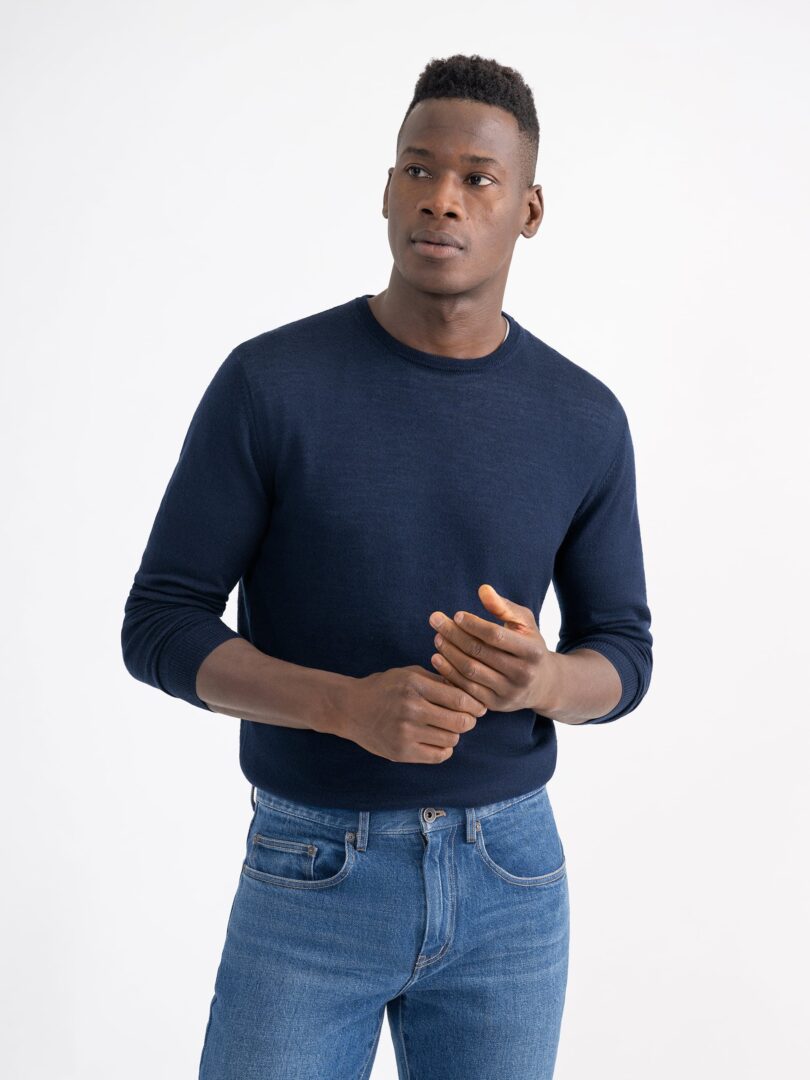 Lightweight navy sweater hotsell