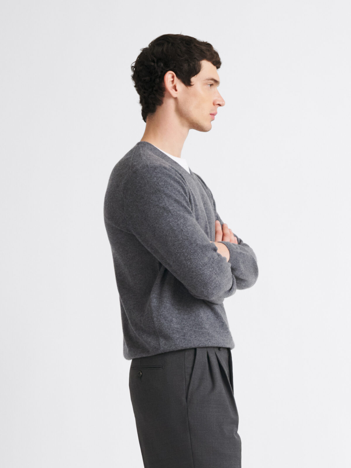 Grey Scottish Cashmere V-Neck Sweater - Proper Cloth