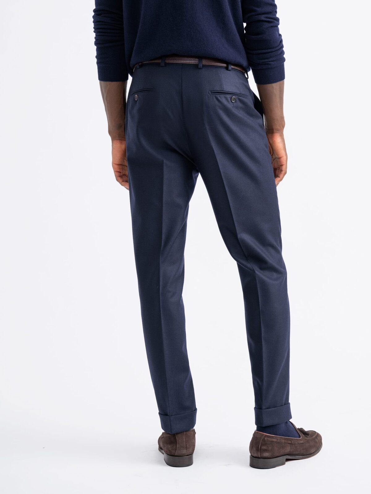 Wearing navy trousers as separates – Permanent Style