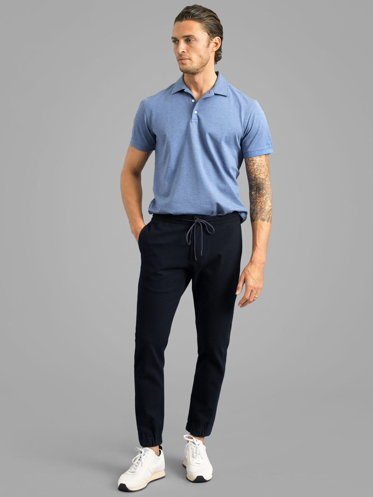 UNIQLO cotton blend jogger pants (navy blue), Women's Fashion